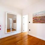 Villa In Pola A With Swimming Pool Polaca