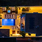 In Pola A With Swimming Pool Villa Polaca